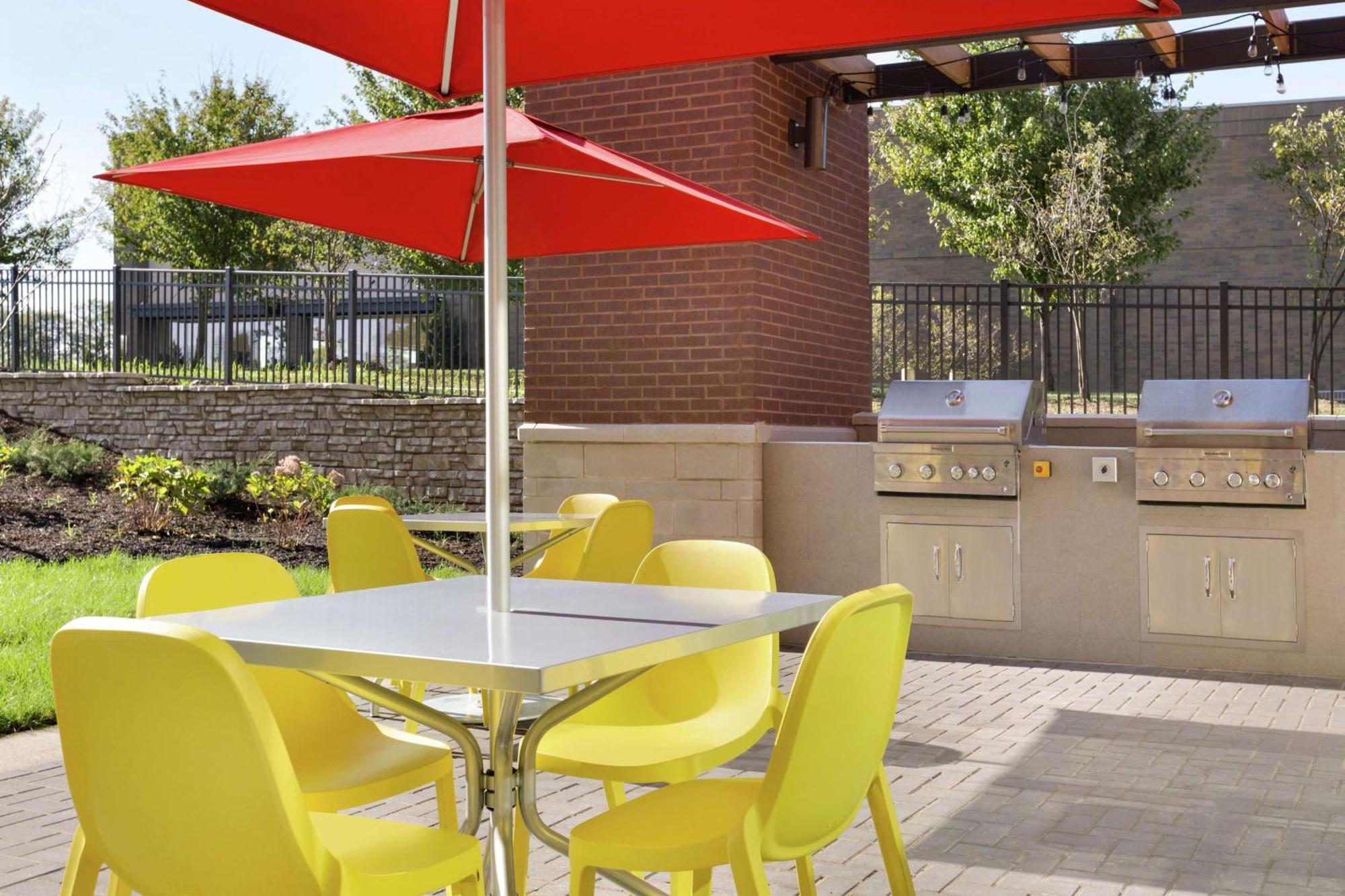 Home2 Suites By Hilton Florence Cincinnati Airport South Exterior foto